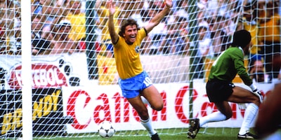 Zico, l'Udinese e i tre Mondiali col Brasile: fantasia al potere