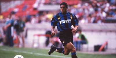 Roberto Carlos, il terzino dalle punizioni galattiche