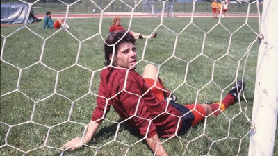 Nela, cuore Roma, dolci ricordi napoletani