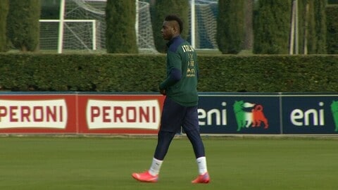 Balotelli in allenamento con la Nazionale