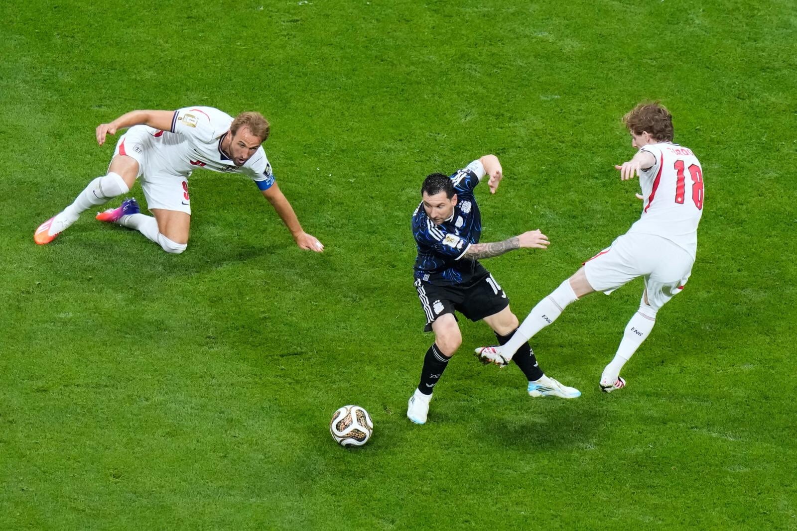 Inghilterra-Argentina 1-2: il film della seconda semifinale dei Mondiali 2026