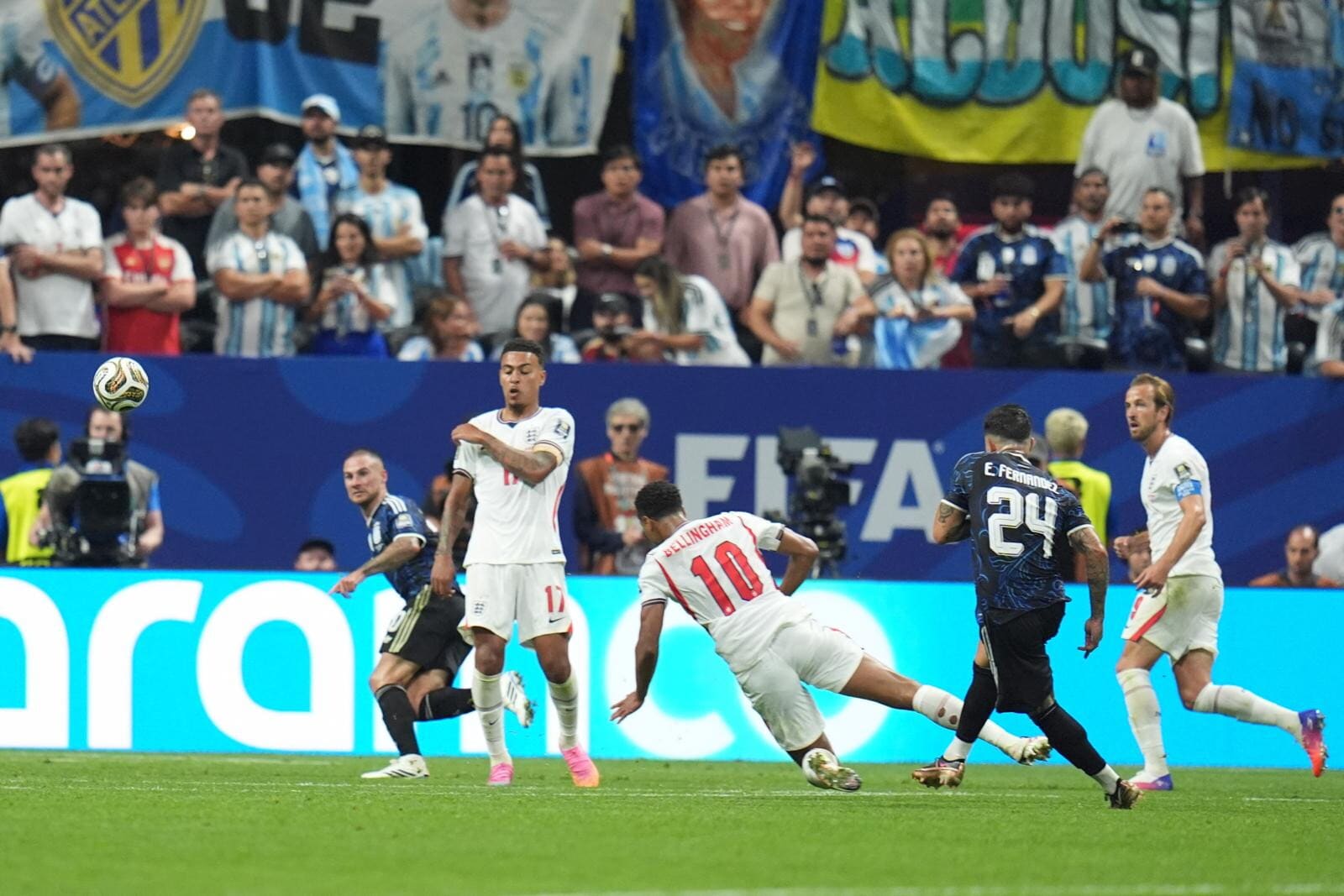 Inghilterra-Argentina 1-2: il film della seconda semifinale dei Mondiali 2026