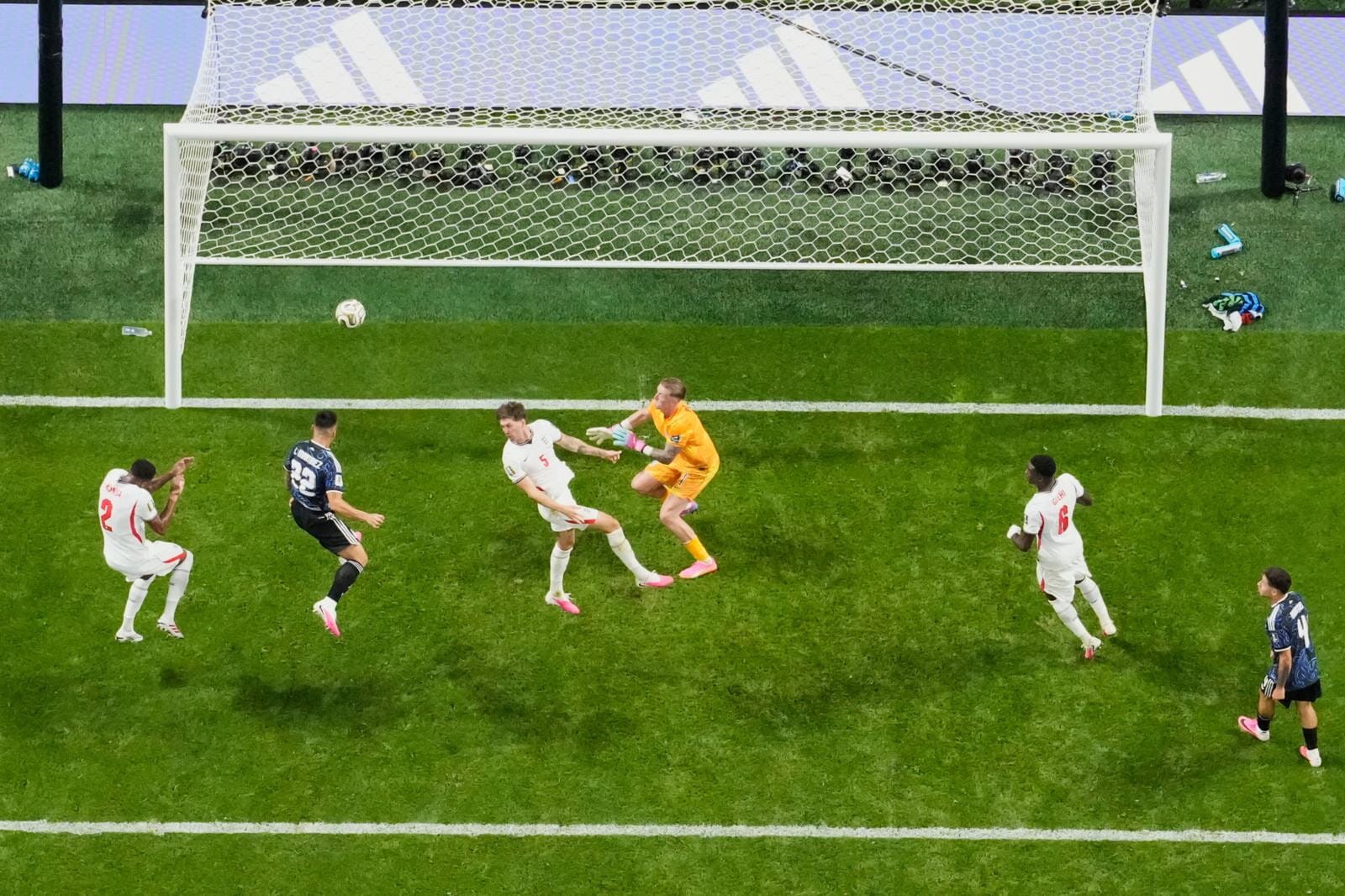 Inghilterra-Argentina 1-2: il film della seconda semifinale dei Mondiali 2026