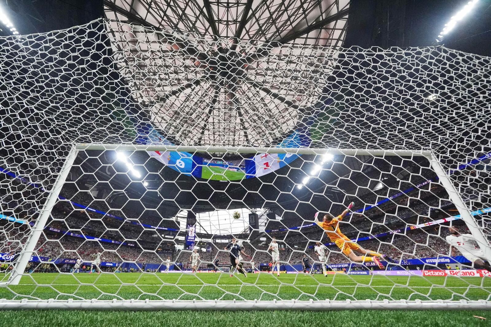 Inghilterra-Argentina 1-2: il film della seconda semifinale dei Mondiali 2026