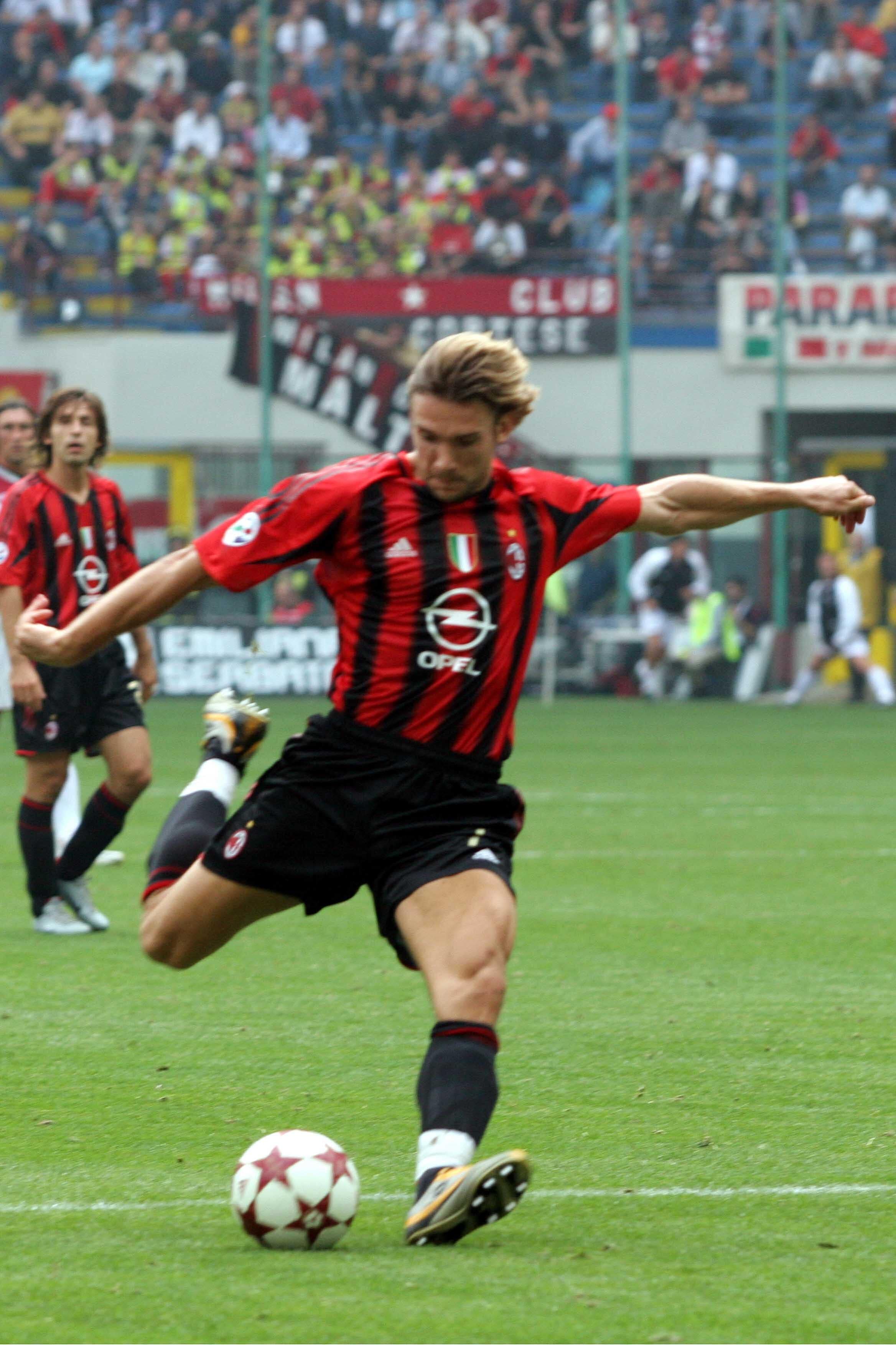 Dal rigore a Buffon al Pallone d'Oro: Shevchenko, le immagini più bella della carriera