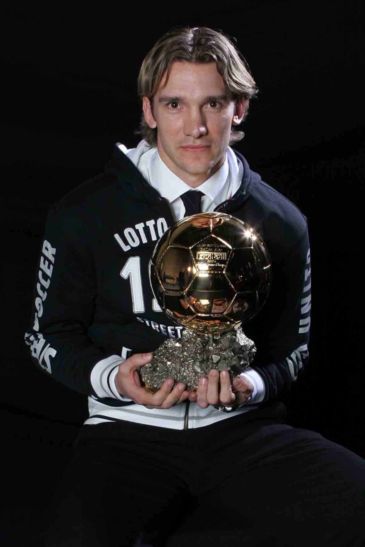 Dal rigore a Buffon al Pallone d'Oro: Shevchenko, le immagini più bella della carriera