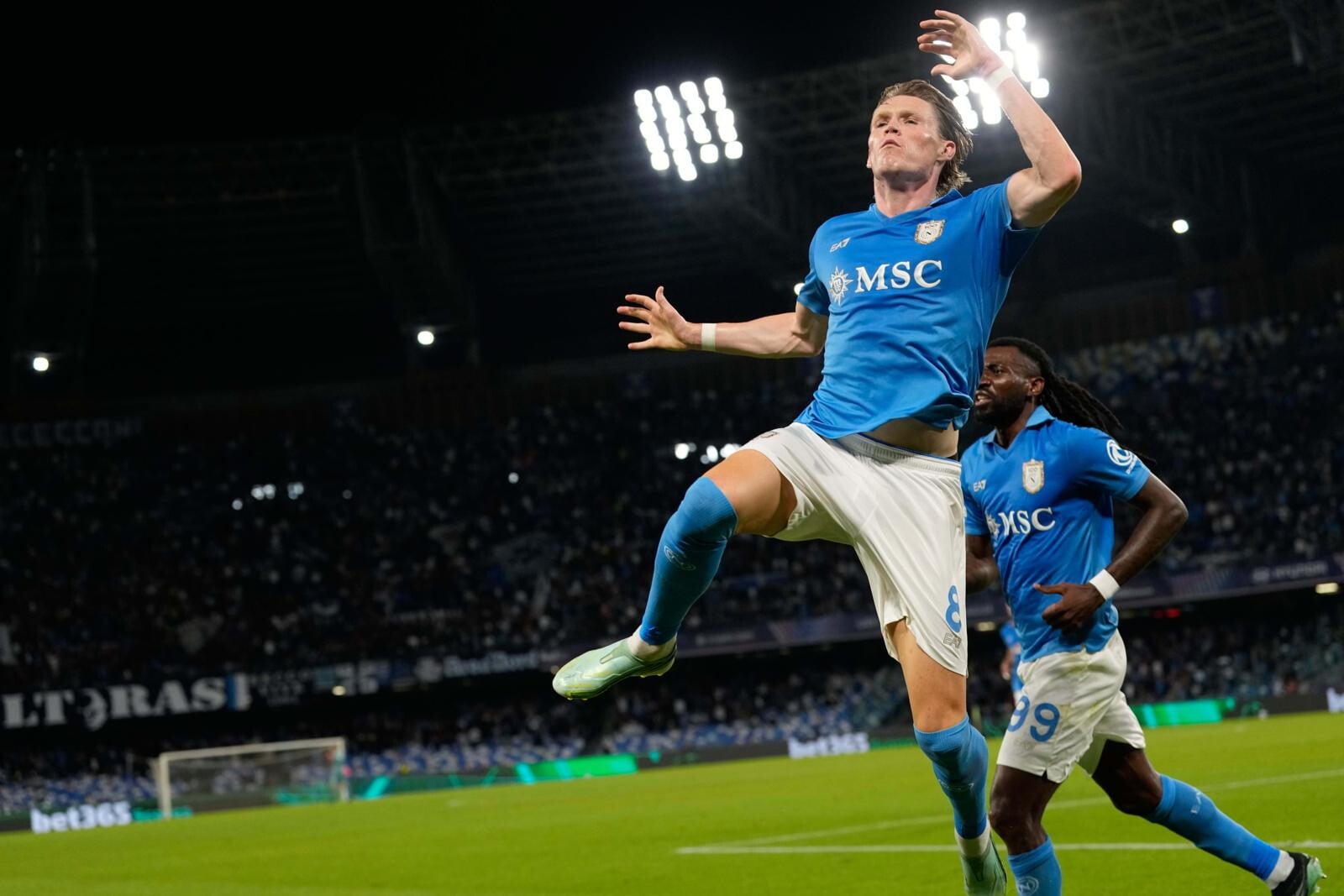 La notte Champions di Napoli e Roma