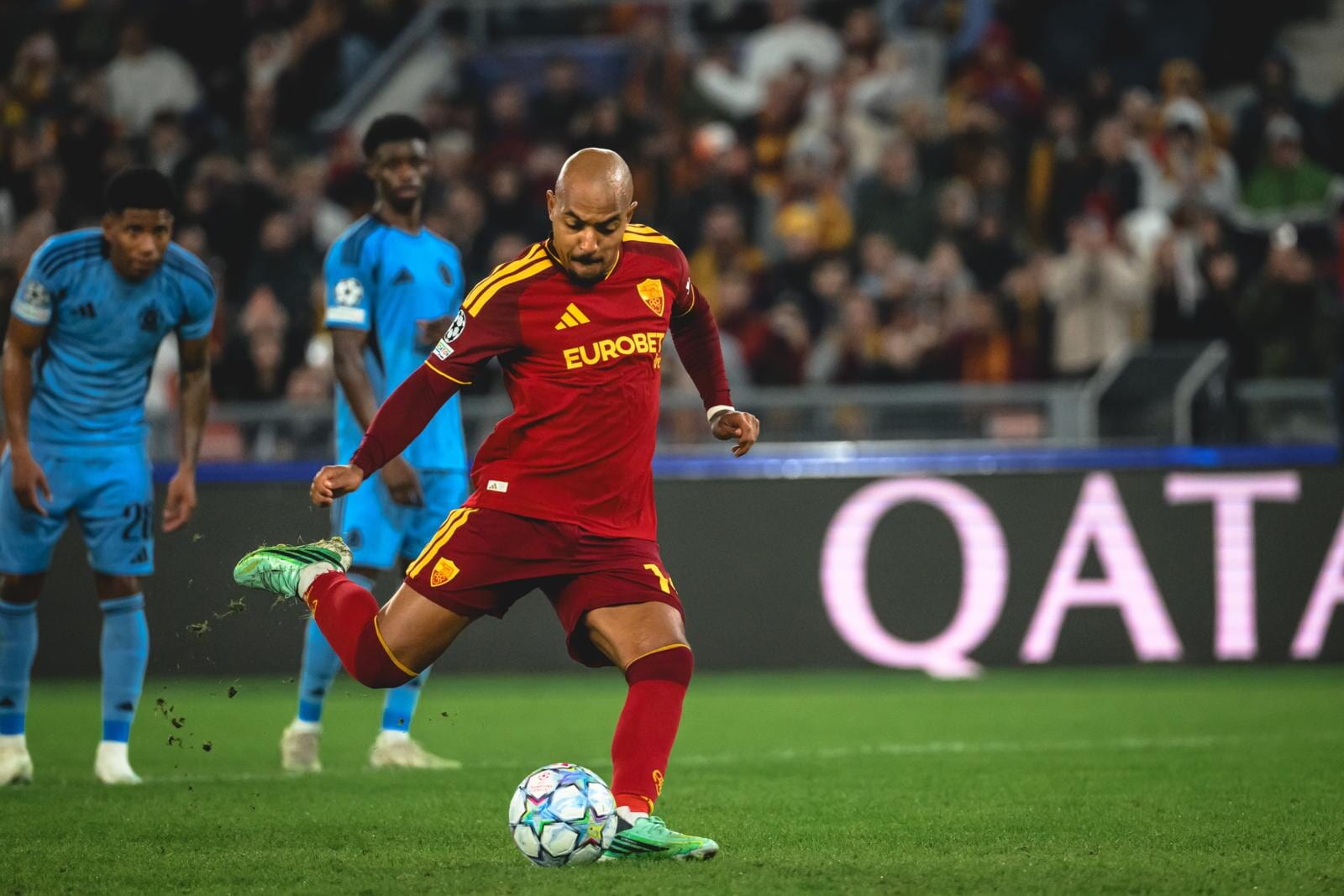 La notte Champions di Napoli e Roma