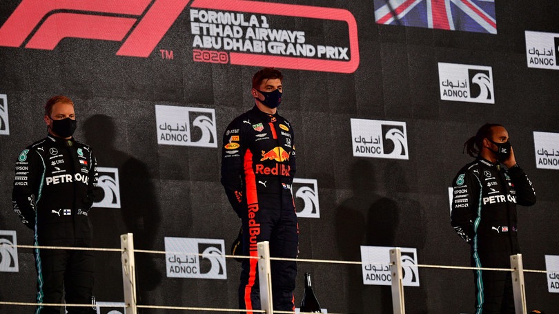 F1 Abu Dhabi: la vittoria in solitaria di Verstappen