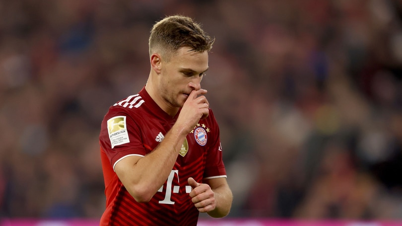Kimmich, no-vax e positivo: il Bayern gli presenta il conto