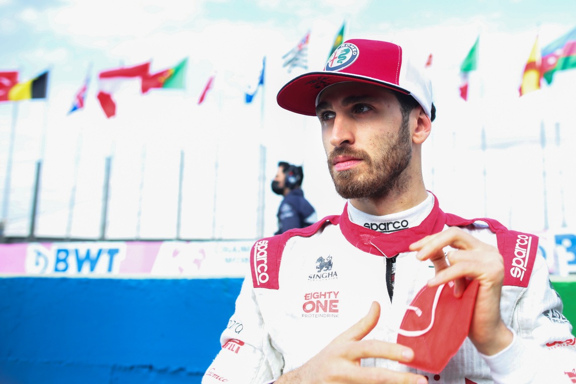 Giovinazzi e i messaggi di solidarietà dalla Formula 1