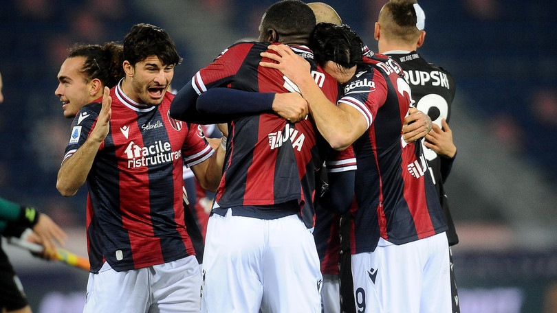 Bologna-Roma: decisivo un gol di Svanberg. Il film del campionato