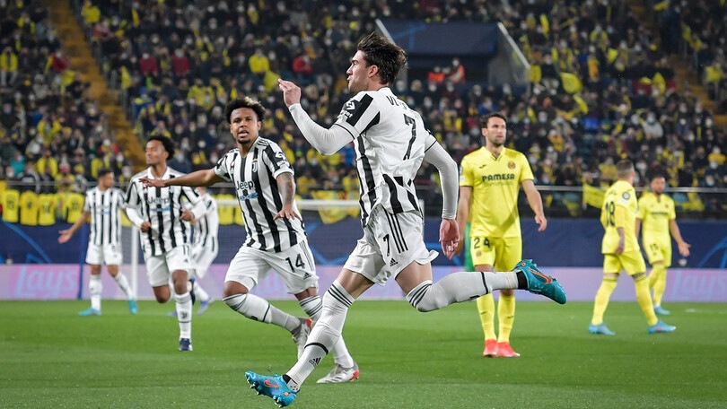 Qualche pallone per Vlahovic