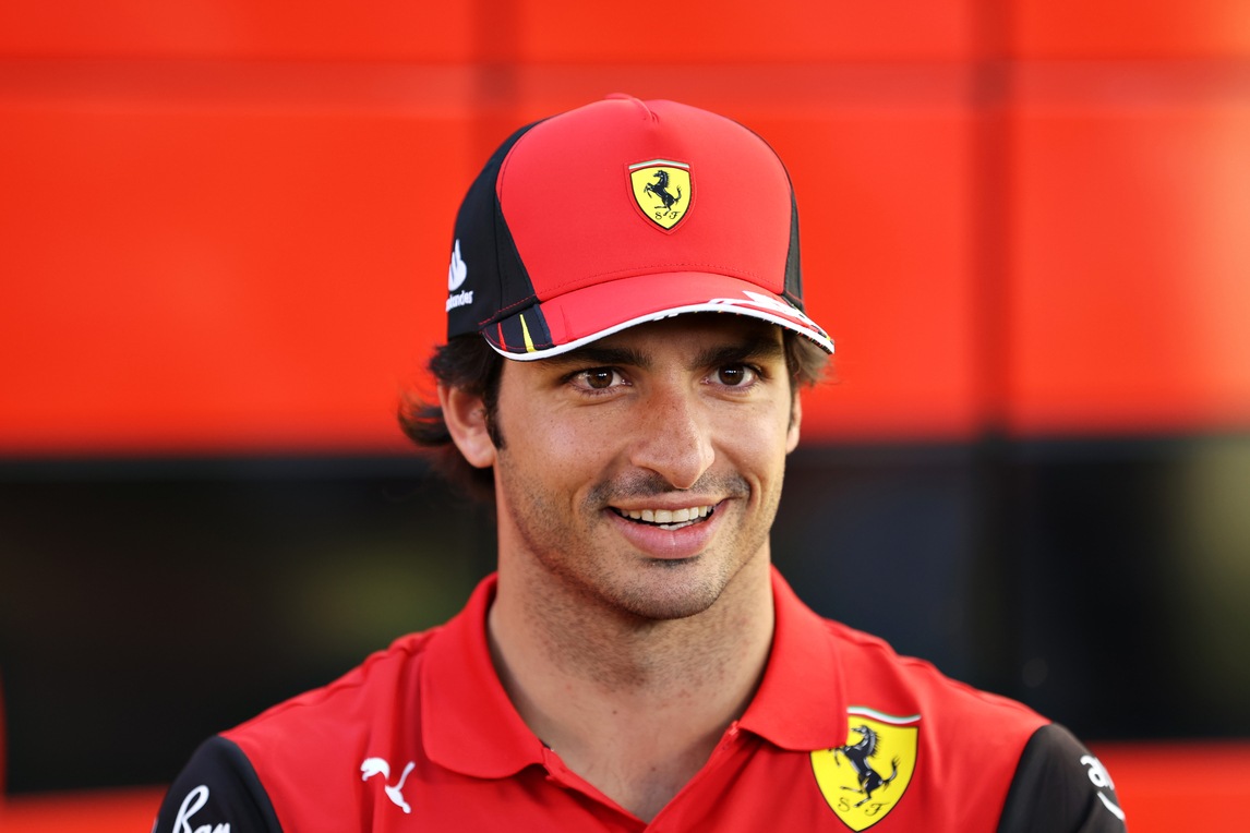 Sainz e il rinnovo biennale con Ferrari