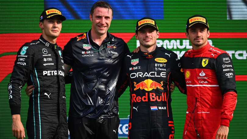 F1 Olanda: vince Verstappen, Russell e Leclerc sul podio