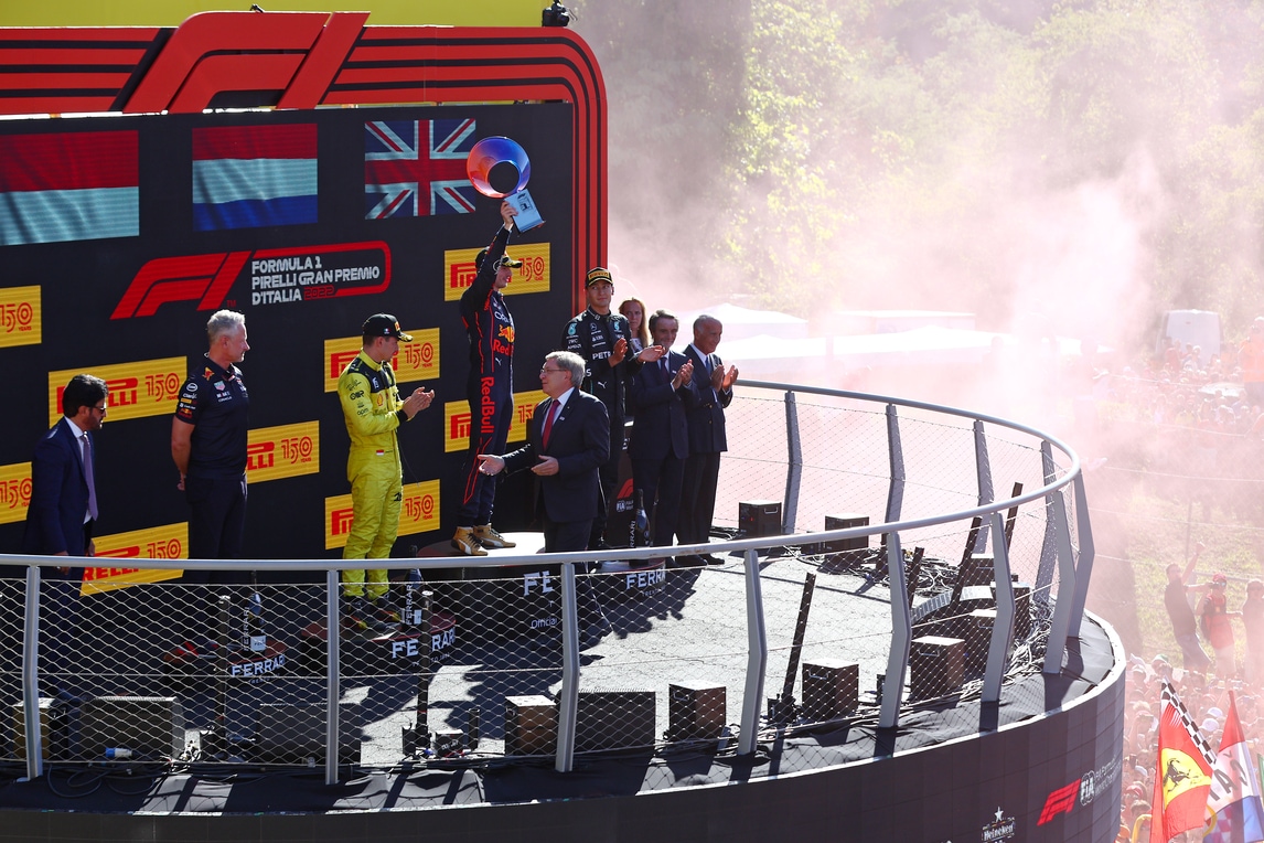 F1 Monza: vince Verstappen, polemiche per la Safety Car