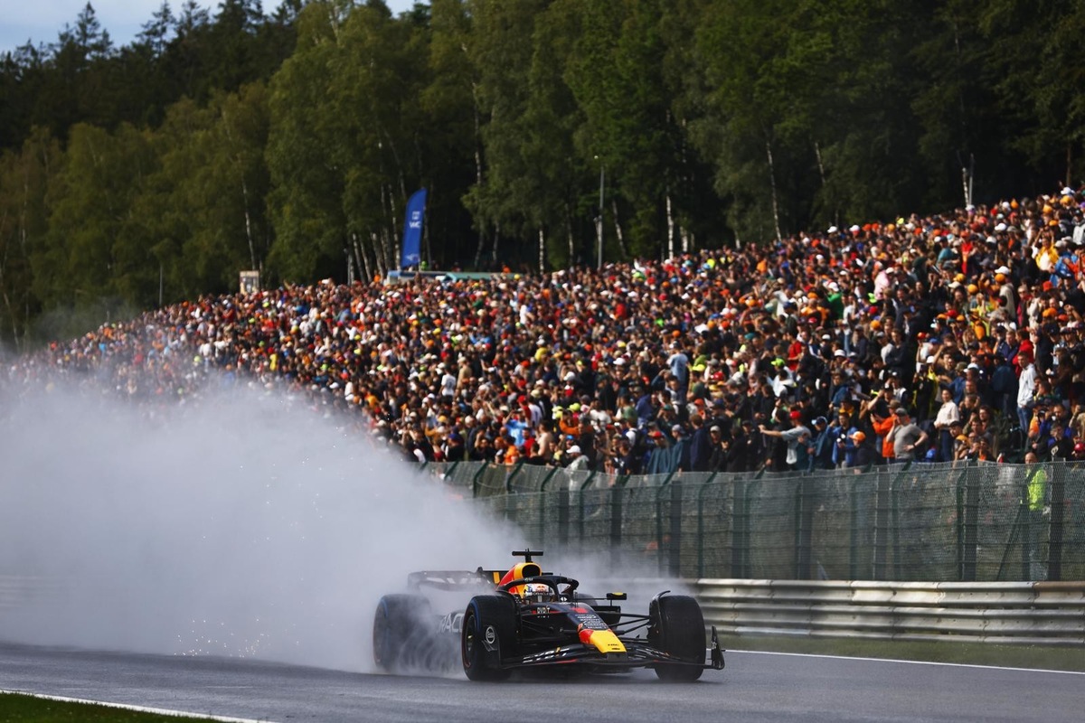 Pirelli e l’ipotesi della gomma super-intermedia