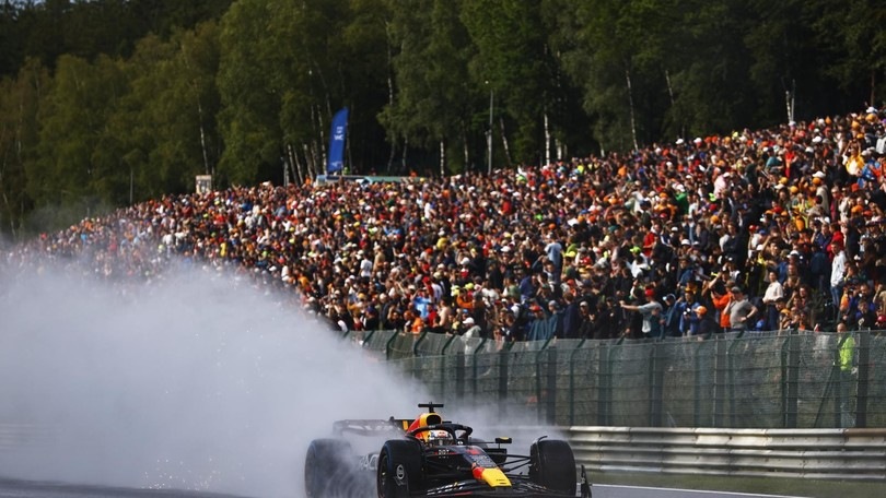 Pirelli e l’ipotesi della gomma super-intermedia