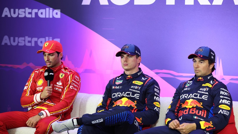 F1 Australia: Verstappen in pole, Sainz secondo