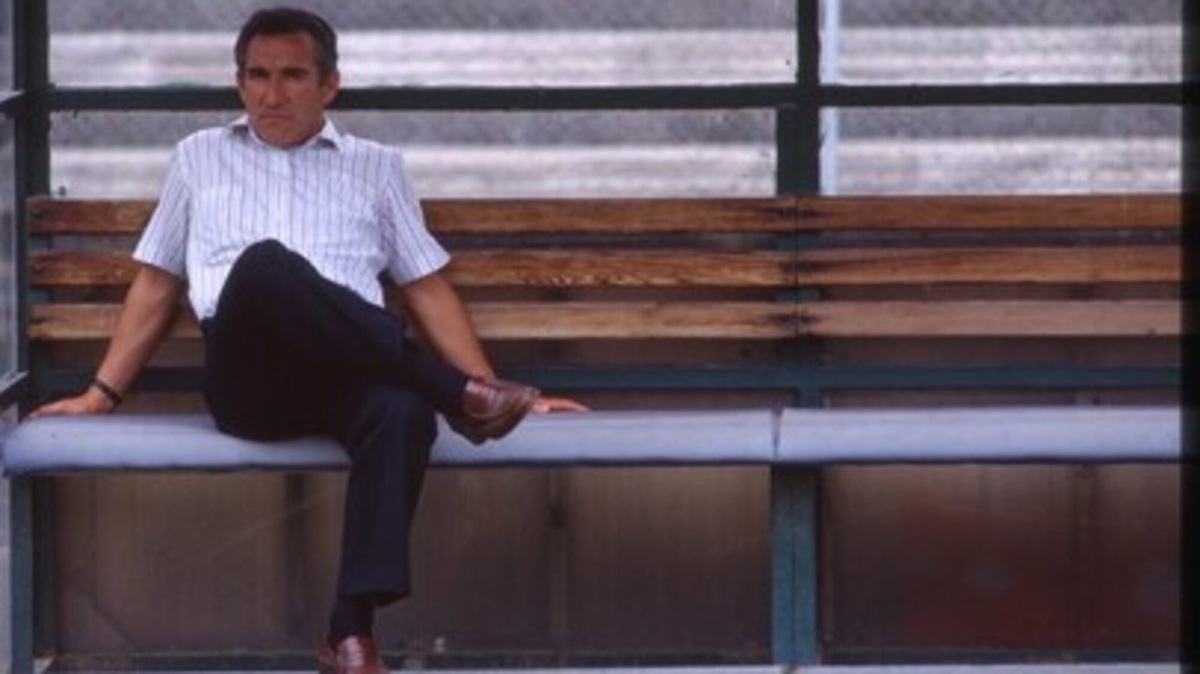 Osvaldo Bagnoli, l’ultimo allenatore che non volle mai diventare un personaggio