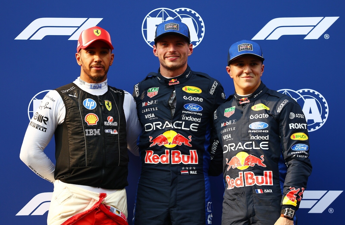 F1 Sepang: Verstappen in pole, Hamilton in prima fila