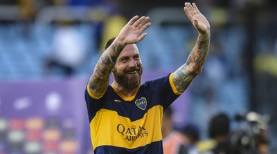 Il rigore di De Rossi