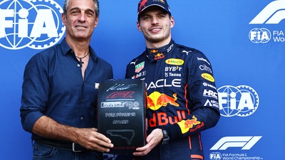 F1 Città del Messico: Verstappen in pole, Mercedes in ripresa