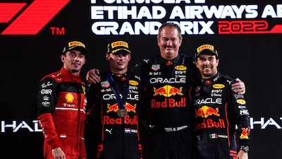 F1 Abu Dhabi: vince Verstappen, Leclerc vice campione del mondo