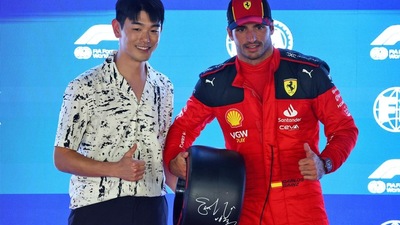 F1 Singapore: Sainz in pole, Verstappen e Perez eliminati in Q2