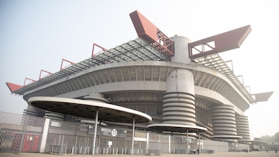 Buio a San Siro
