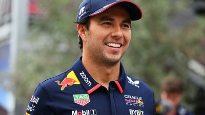 Sergio Perez e il ritiro smentito