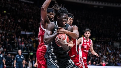 Il derby degli ultimi