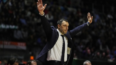 La prima volta dell'Aquila