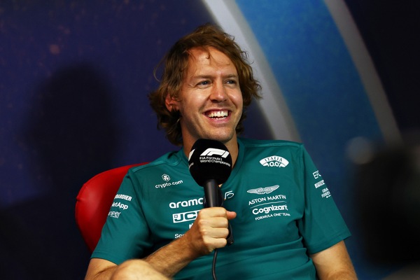 Sebastian Vettel si ritira dalla Formula 1