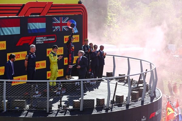 GP Italia, Verstappen cerca il bis a Monza: solo in 8 ci sono riusciti