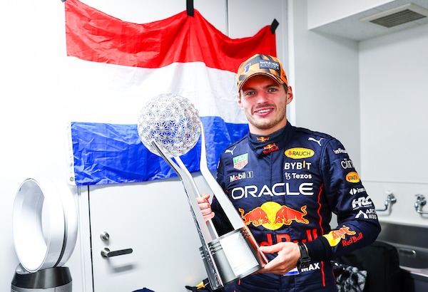 Verstappen, primi due titoli in sequenza: ci sono riusciti solamente in 8