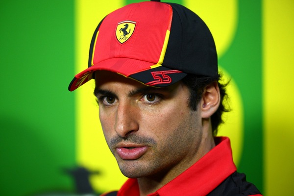 Sainz, nessuna deroga: sarà penalizzato